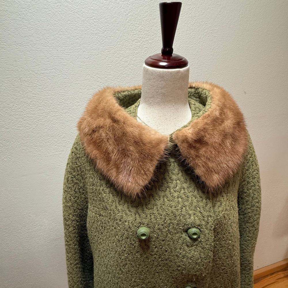 Vintage 70s Berroco's VIP Stanley Woolen Mills Wool Genuine Fur Collar Coat